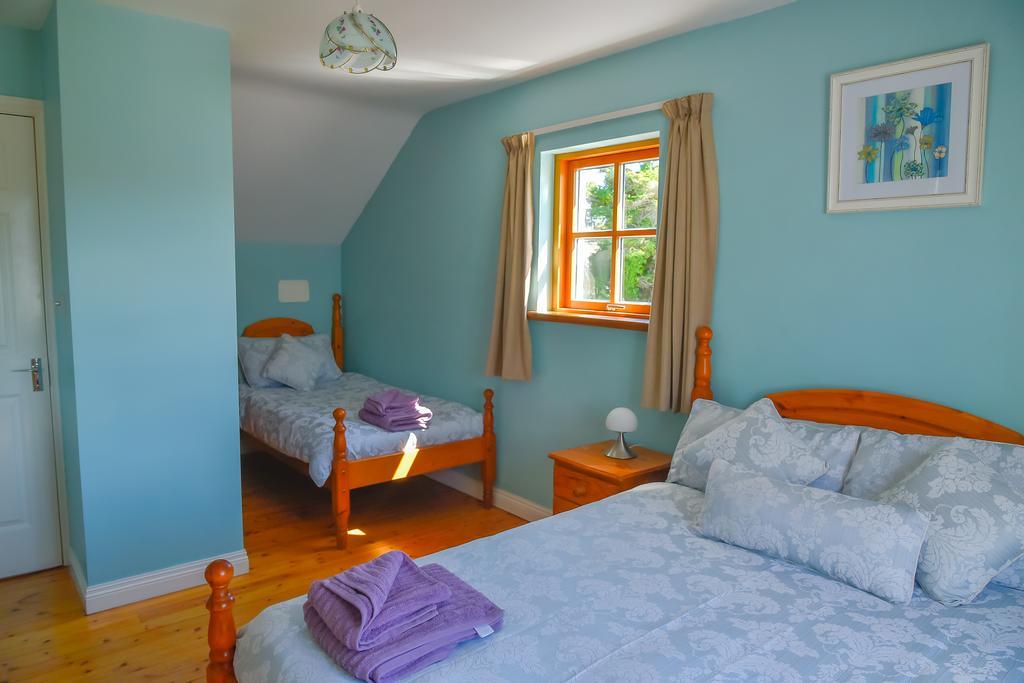 Achill Cottages Achill Sound Exteriör bild
